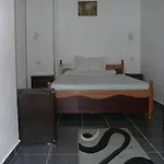 Uranus Hotel 2*