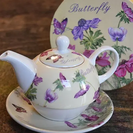 Uranus 2* Бухарест