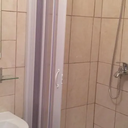 Uranus 부쿠레슈티