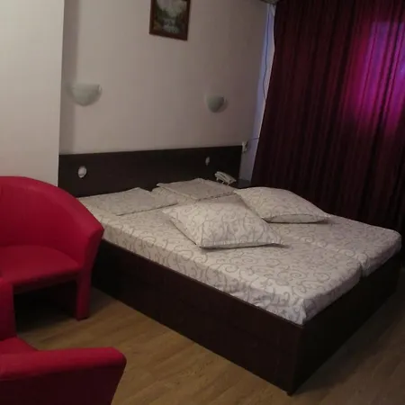 Uranus 2* 부쿠레슈티