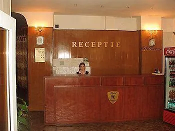 Uranus Hotel 2*